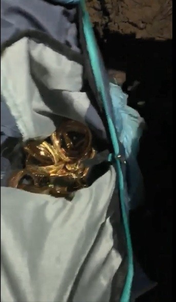 İzmir’de Kuyumcuyu Soyup İki Kişiyi Yaralamışlardı, Yakalandılar