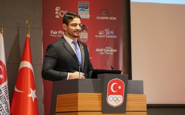 Tmok Sporcu Komisyonu Toplantısı Olimpiyatevi’nde Düzenlendi