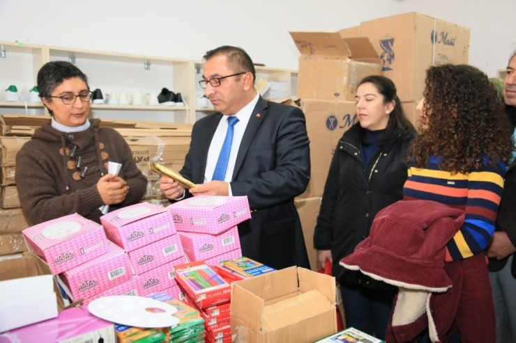 Tunceli’de Görsel Sanatsal Dersi Materyalleri Dağıtımı Başladı