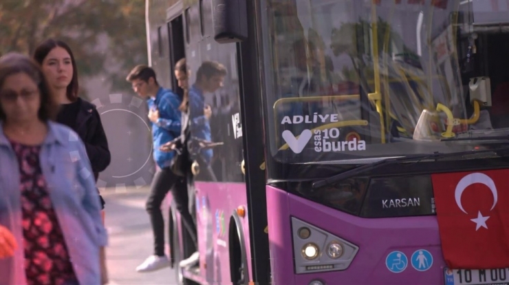 Büyükşehir Belediyesinden Öğrenciye Kıyak Tarife