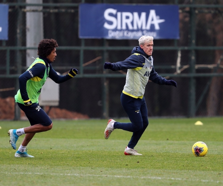 Fenerbahçe, Çaykur Rizespor Maçı Hazırlıklarını Sürdürdü