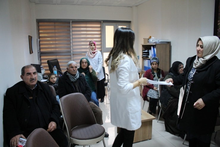 Midyat’ta Açılan Diyabet Okulu, Şeker Hastalarına Hizmet Veriyor