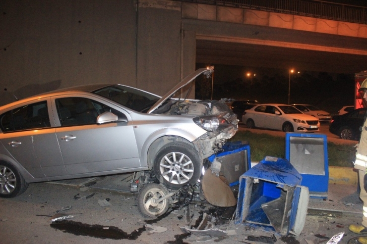 Bağcılar’da Alkollü Sürücü Park Halindeki Motosikleti Ezdi