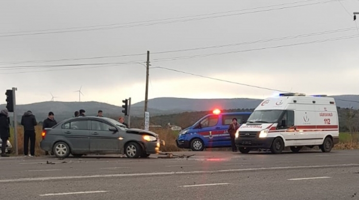 Ayvalık’ta Trafik Kazası: 1 Yaralı
