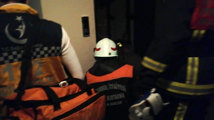 Esenyurt’ta Asansörde Faciadan Dönüldü