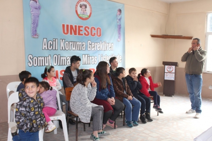 Kuş Dili Kursu İlk Mezunlarını Verdi