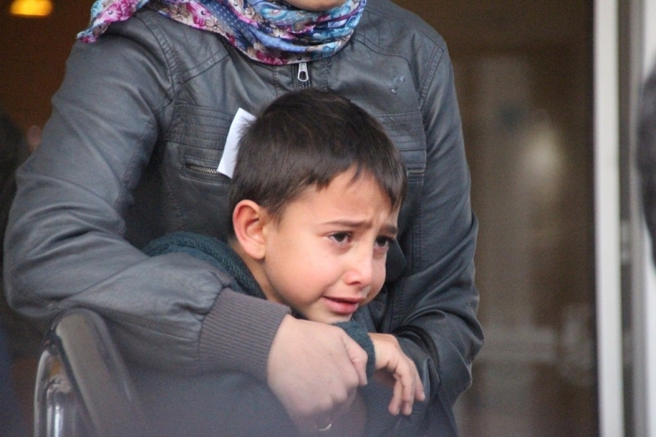 Belediye Çalışanının Cenazesinde Çocuklarının Feryadı Yürekleri Dağladı