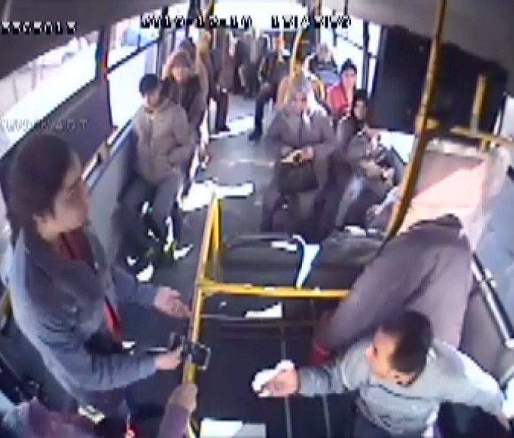 Şoföre ’Cep Telefonu’ Dayağı