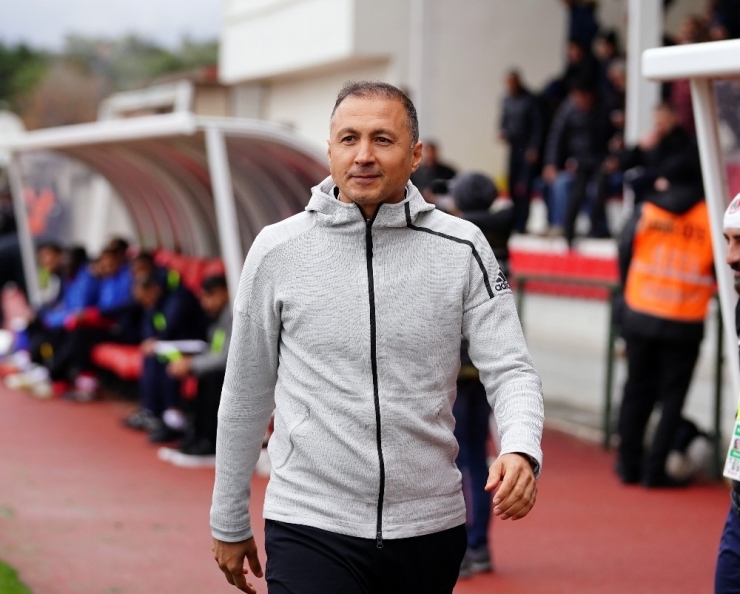 Tff 1. Lig: Ümraniyespor: 1 - Bb Erzurumspor: 2