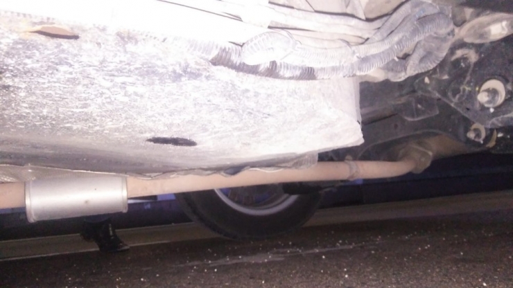 Otomobilin Zulasından 1 Milyon Liralık Kaçak Telefon Çıktı