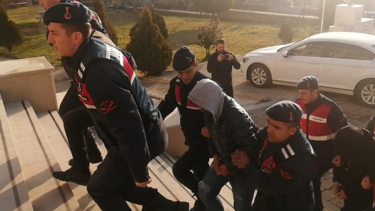 Kocan Gözaltına Alındı Yalanı İle Dolandırıcılık Yapan 4 Şahsı Jasat Yakaladı