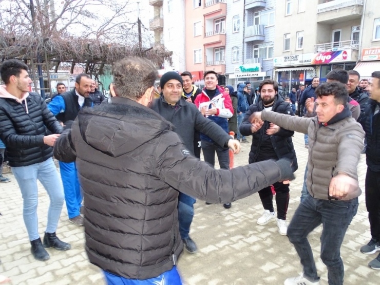 Şampiyon Hisarcık Belediyespor