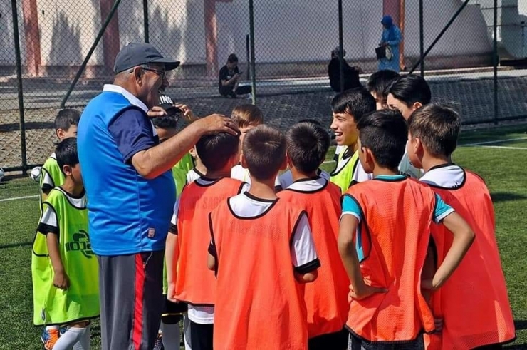 Kars ‘Ağabeyini’ Kaybetti