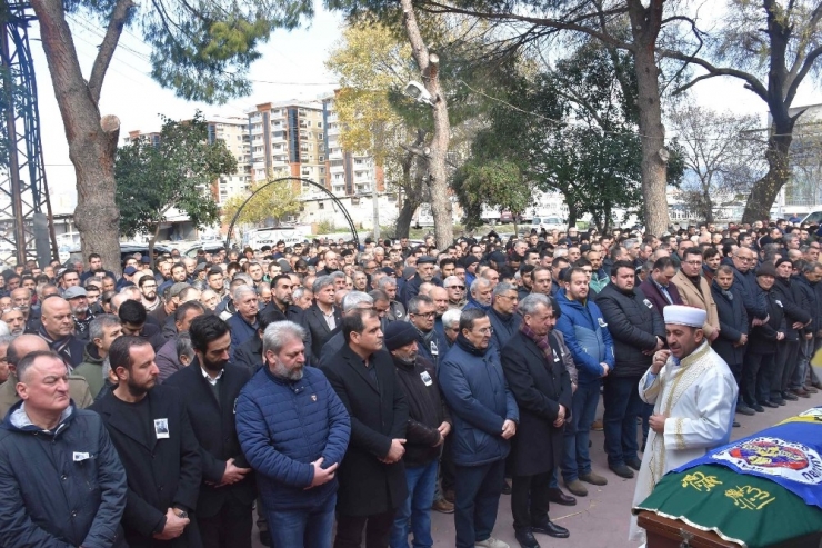Menemenspor’u 1. Lige Taşıyan Aydın Şahin Vefat Etti