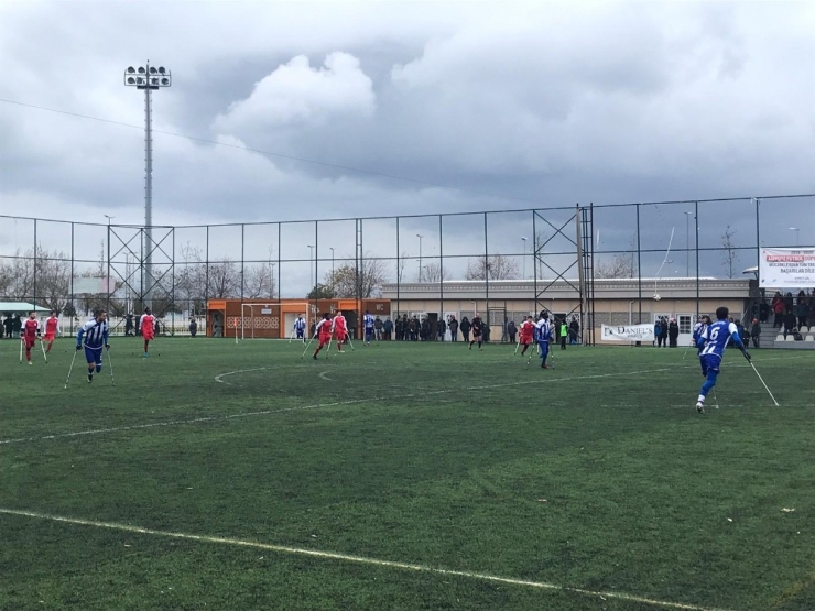 Şampiyon İlk Yarıyı Lider Kapattı 1-0