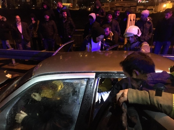 Ters Yöne Giren Araç Kazaya Neden Oldu: 7 Yaralı