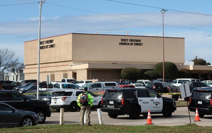 Abd’de Kiliseye Silahlı Saldırı: 2 Kişi Hayatını Kaybetti