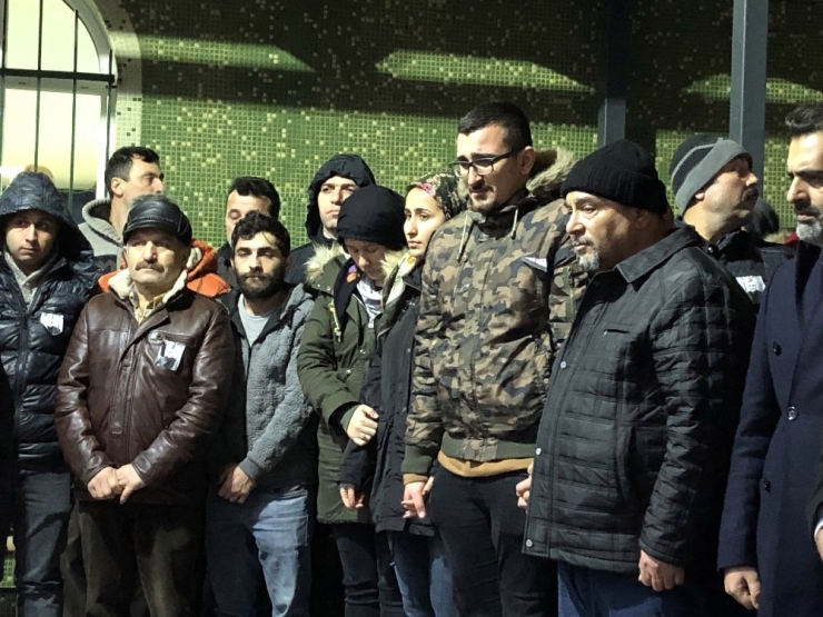 Eşi Tarafından Uyurken Öldürülen Şahıs İçin Cenaze Töreni Düzenlendi