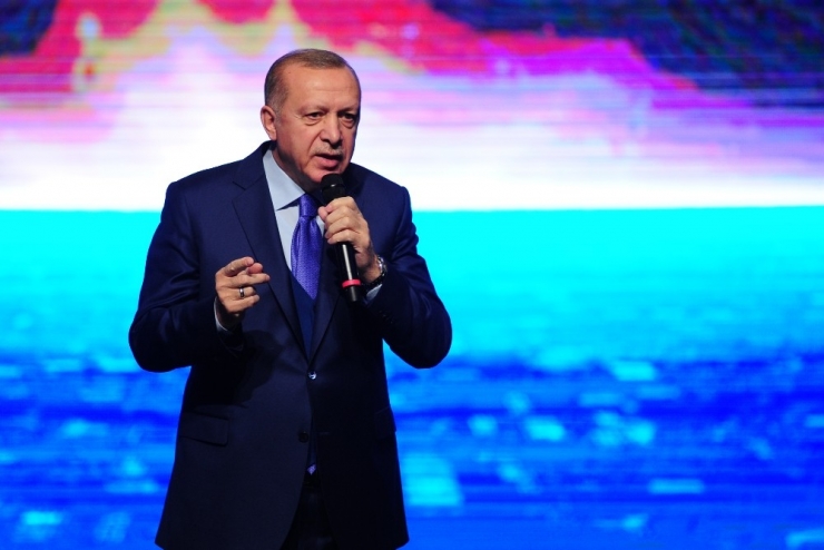 Cumhurbaşkanı Erdoğan: “İsteseler De İstemeseler De Kanal İstanbul’u Yapacağız”