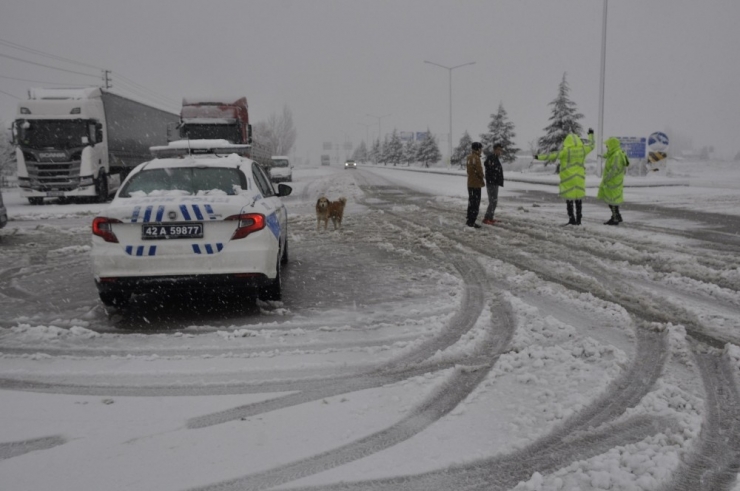 Seydişehir-antalya Karayolunda Zincirsiz Araçların Geçişine İzin Verilmiyor