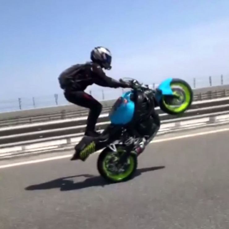 İstanbul Boğazı’ndaki Köprülerde Tek Teker Terörü Kamerada