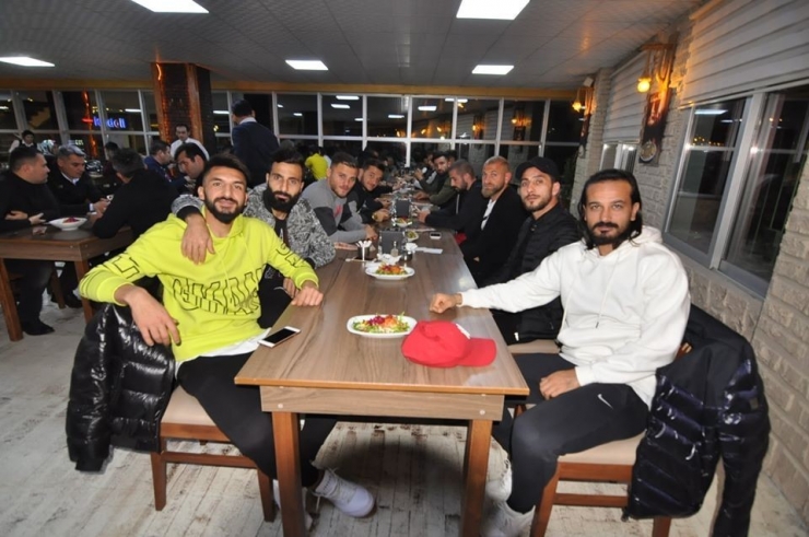 Nazilli Belediyespor Yeni Yıl Yemeğinde Buluştu