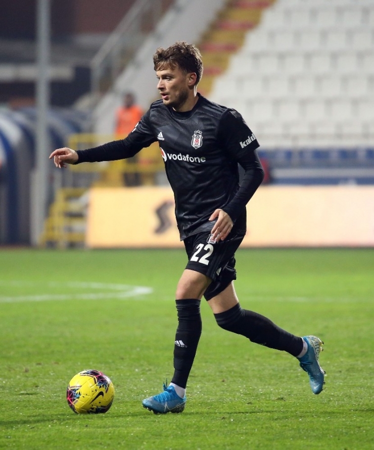 Avcı’nın İlk Yarı Vazgeçilmezi Karius Oldu