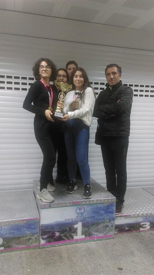 Gazi’nin Sultanları Dartta Da Birinci Oldu