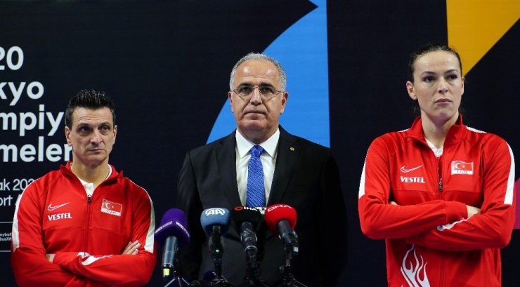 Mehmet Akif Üstündağ: "Olimpiyat Vizesini Alıp Ülkemize Döneceğiz"