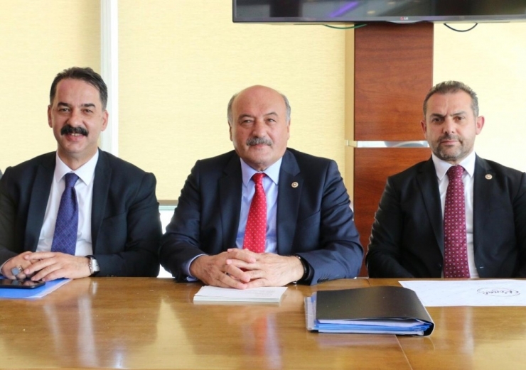 Ak Parti İl Başkanı Mehmet Cavit Şireci: “Erzincan’da İl, İlçe, Kadın Ve Gençlik Kollarımızın Kongreleri, Milletimiz İle Yeniden Kucaklaşmamıza Vesile Olacaktır”