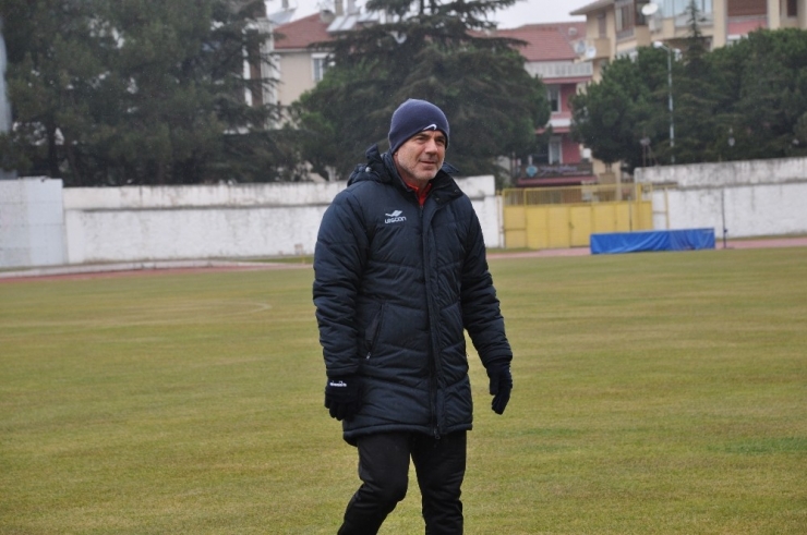 Isparta 32 Spor’un Antalya Kampı Başladı