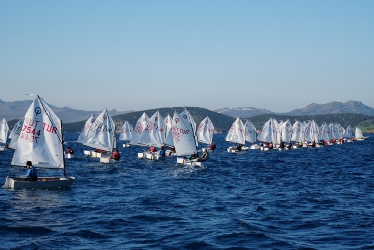 Mandalina Kupası İçin Yelken Açtılar