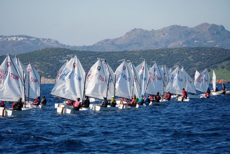 Mandalina Kupası İçin Yelken Açtılar