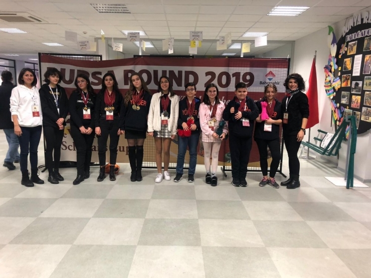 Bilecikli Ecesu, World Scholar’s Cup Dünya Finallerine Katılma Hakkı Kazandı