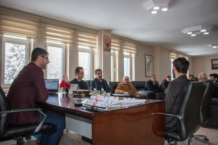 Bitlis Belediyesi 35 Yıllık Tapu Sorununu Çözdü