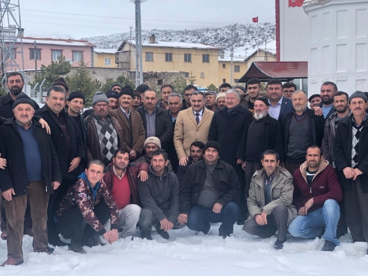 Kaymakam Duru Ve Başkan Cabbar’dan Kızık Mahallesine Cuma Ziyareti