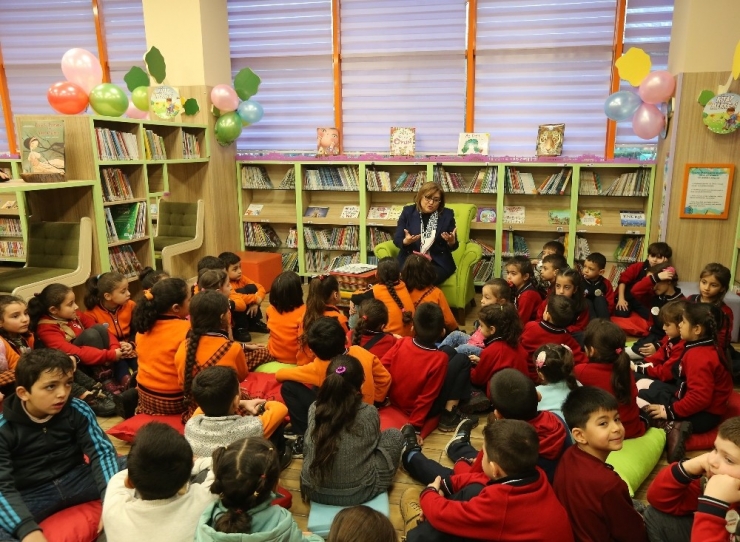 Büyükşehir, Masal Okuma Etkinliğiyle Farkındalık Oluşturdu