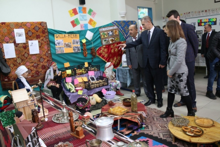 İlkokulda ‘7 Bölgem Türkiye’m’ Etkinliği