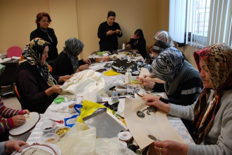 Melmek İkinci Dönem Kurs Kayıtları Başlıyor