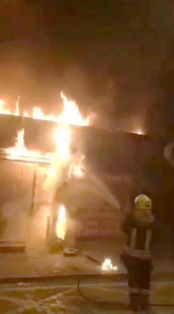 Tavukçudaki Yangın Korkuttu