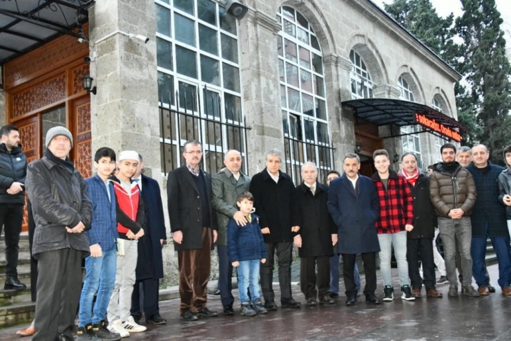 İlkadım Sabah Namazında Buluşuyor