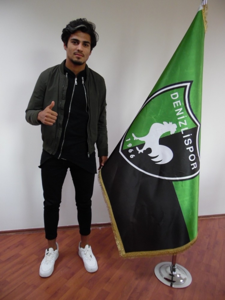 Denizlispor Muhammet Özkal’la 4.5 Yıllık Sözleşme İmzaladı