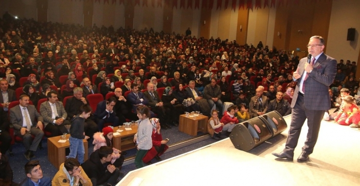 Büyükşehir Kentin Kültür Ve Sanat Hayatına Yön Veriyor