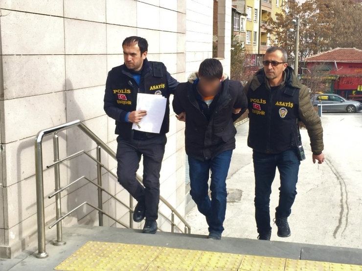 Kadınları Yüklü Para Vaadi İle Kandıran Şüpheli Yakalandı