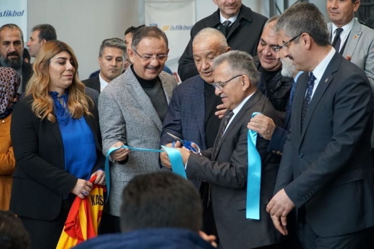 Berna Gözbaşı: "Bu Takımı Düşürmeyeceğime Söz Veriyorum"