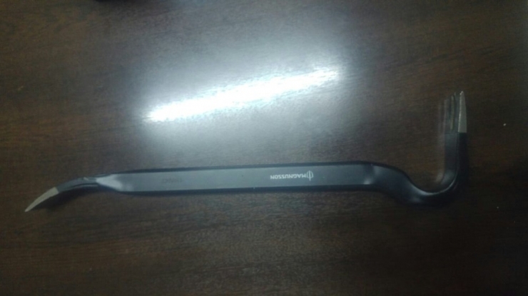 Levyeli Telefon Hırsızı Bekçiden Kaçamadı