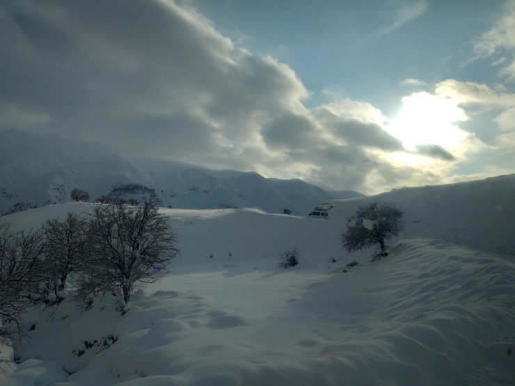 Muş’ta Kapalı Yollar Ulaşıma Açılıyor