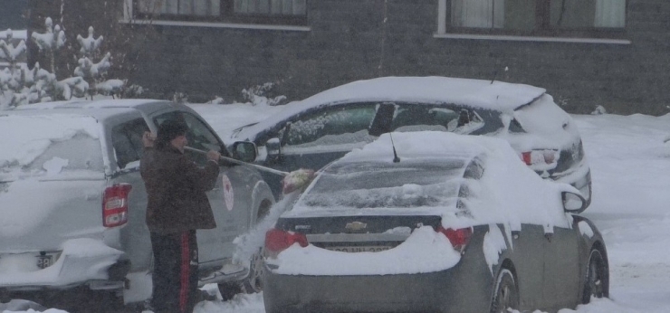 Sarıkamış’ta Yoğun Kar Yağışı