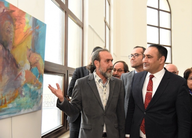 ‘Dört Renk Dört Yön Türk Ruhu’ Resim Sergisi Açıldı