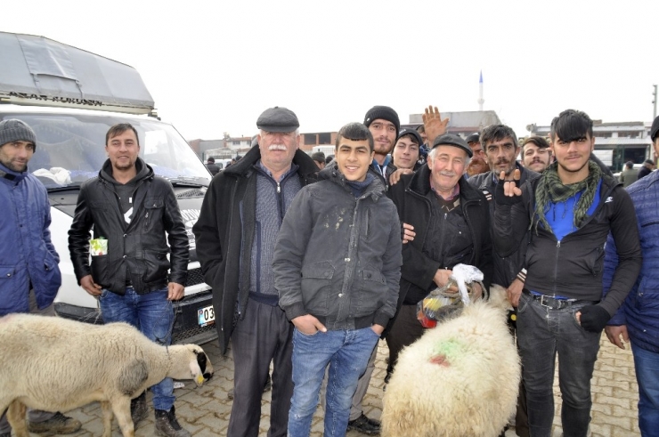 Afyonkarahisar’da Küçükbaş Fiyatları Düştü